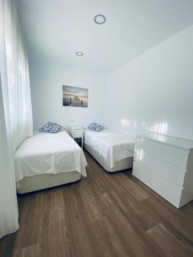 Precioso Apartamento En El Tesorillo Альмуньєкар Екстер'єр фото